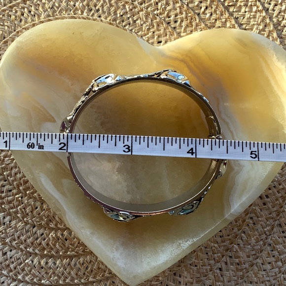 Silver Hinged Bangle Cuff Bracelet - Picture 7 of 9